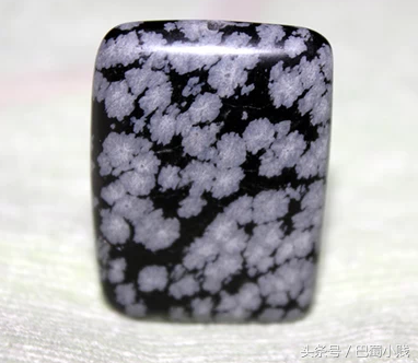 银曜石和黑曜石的功效与作用(银曜石和黑曜石的功效与作用区别)插图8