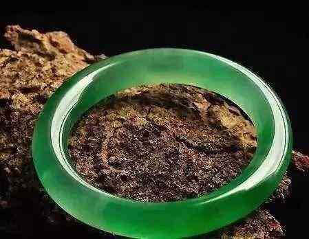 附近回收黄金首饰的店(附近哪有回收黄金首饰)插图3