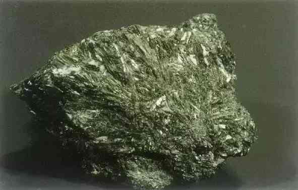 田黄石鉴定口诀(田黄石鉴定口诀是什么)插图12