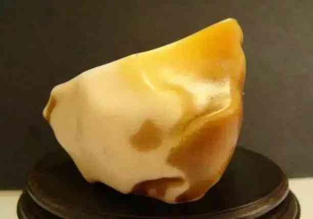 田黄石鉴定口诀(田黄石鉴定口诀是什么)插图13