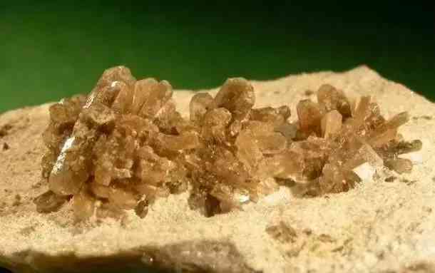 田黄石鉴定口诀(田黄石鉴定口诀是什么)插图27