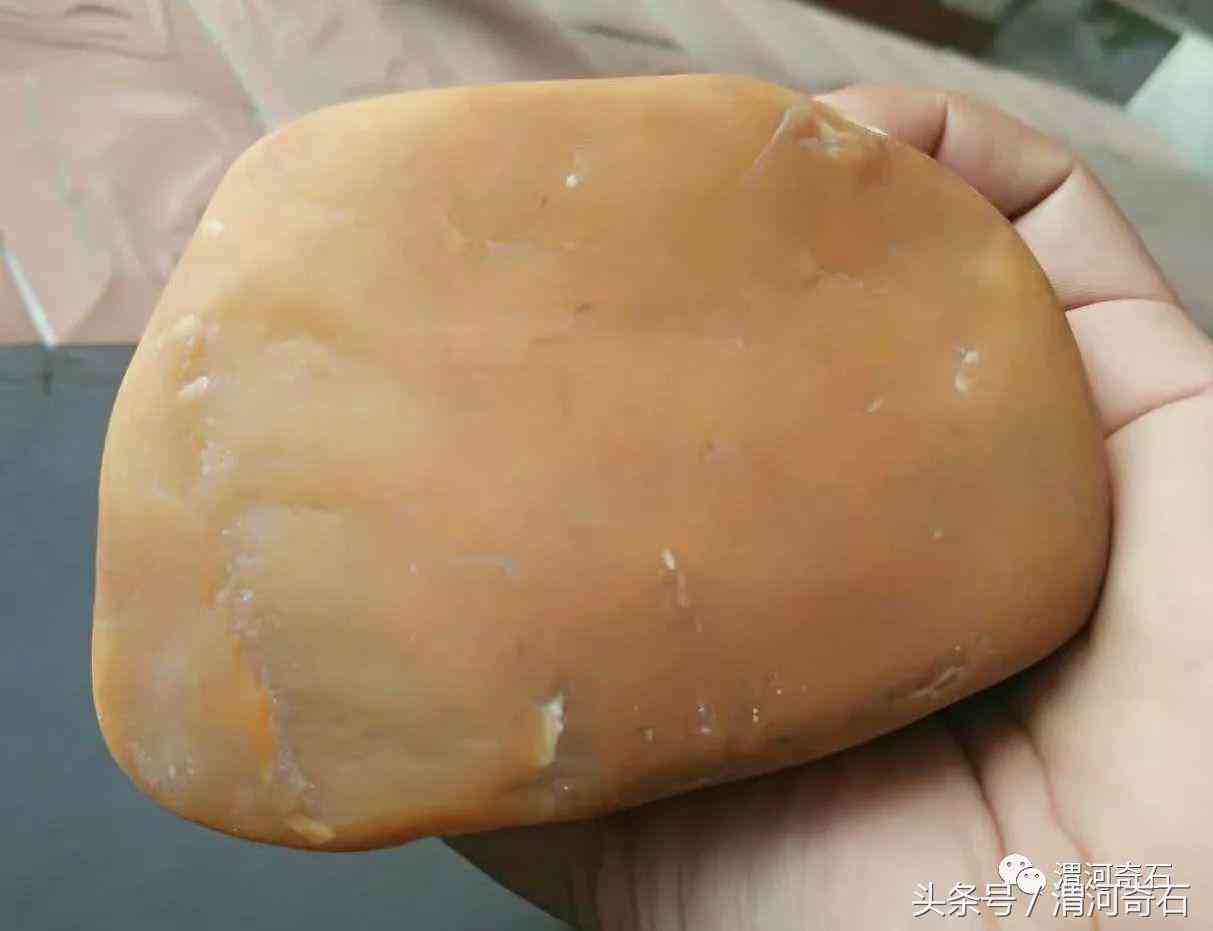 黄蜡石产地在什么地方(黄蜡石分布)插图26