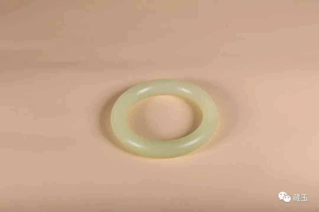 托帕石的价格(托帕石原石图片及价格)插图8