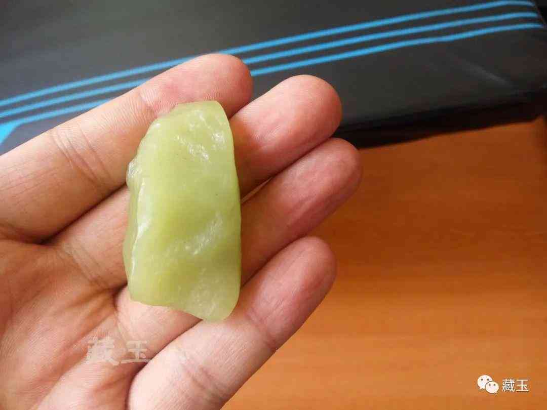 新疆和田黄玉价格(新疆和田黄玉图片)插图8