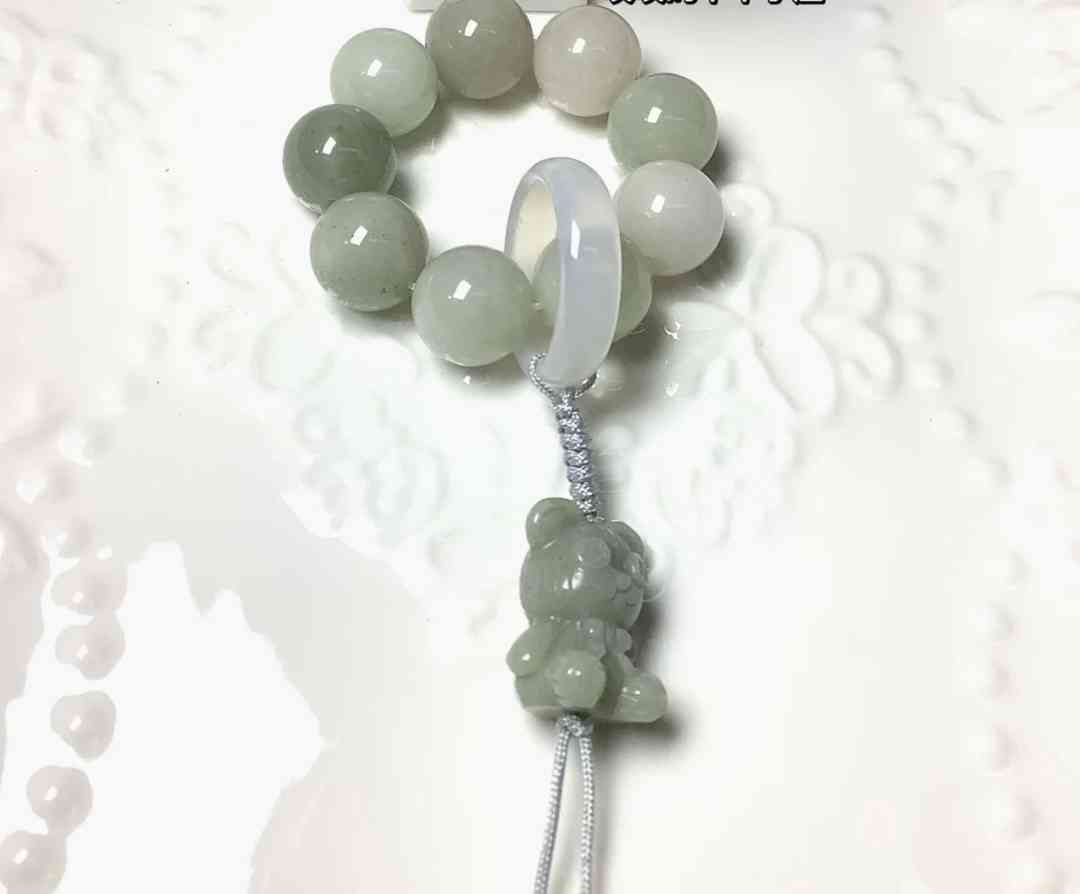 佘太玉手镯价格(佘太玉手镯价格 颜色)插图13 佘太玉手镯价格(佘太玉手镯价格 颜色)插图13