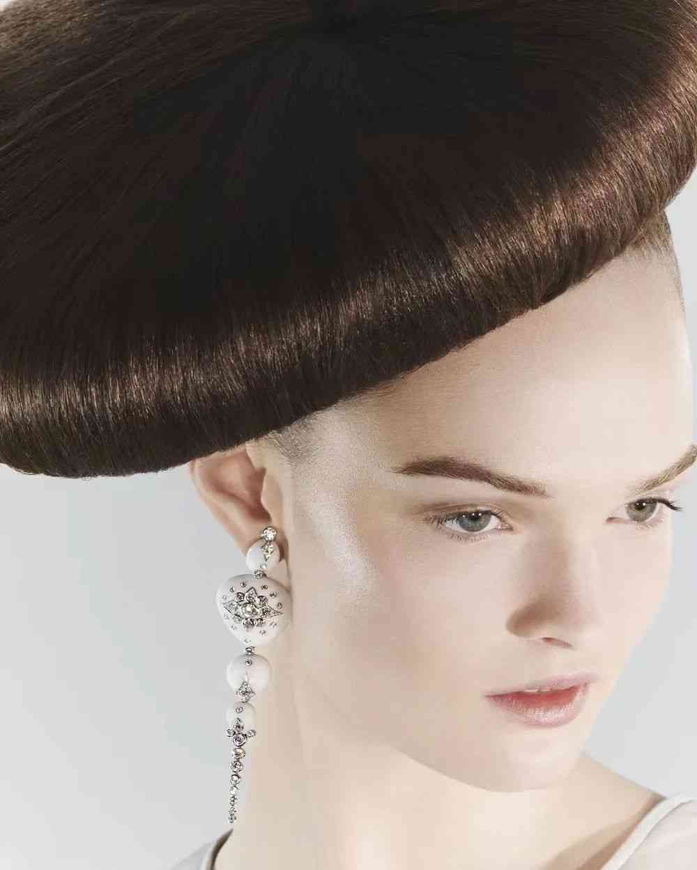 高级珠宝品牌(高级珠宝品牌目标人群)插图19