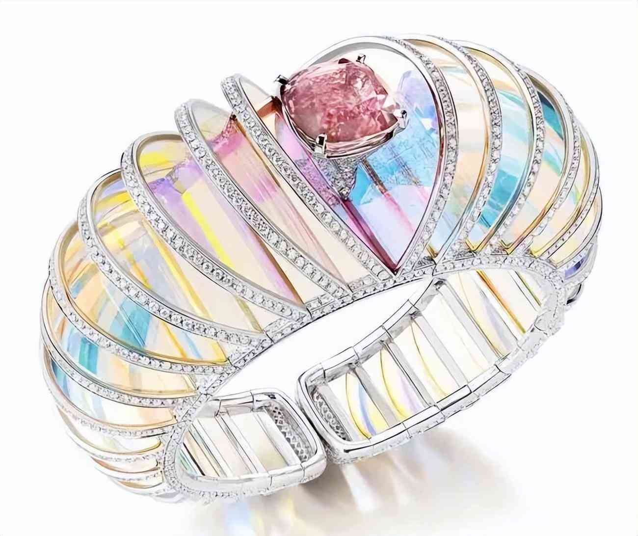 高级珠宝品牌(高级珠宝品牌目标人群)插图23