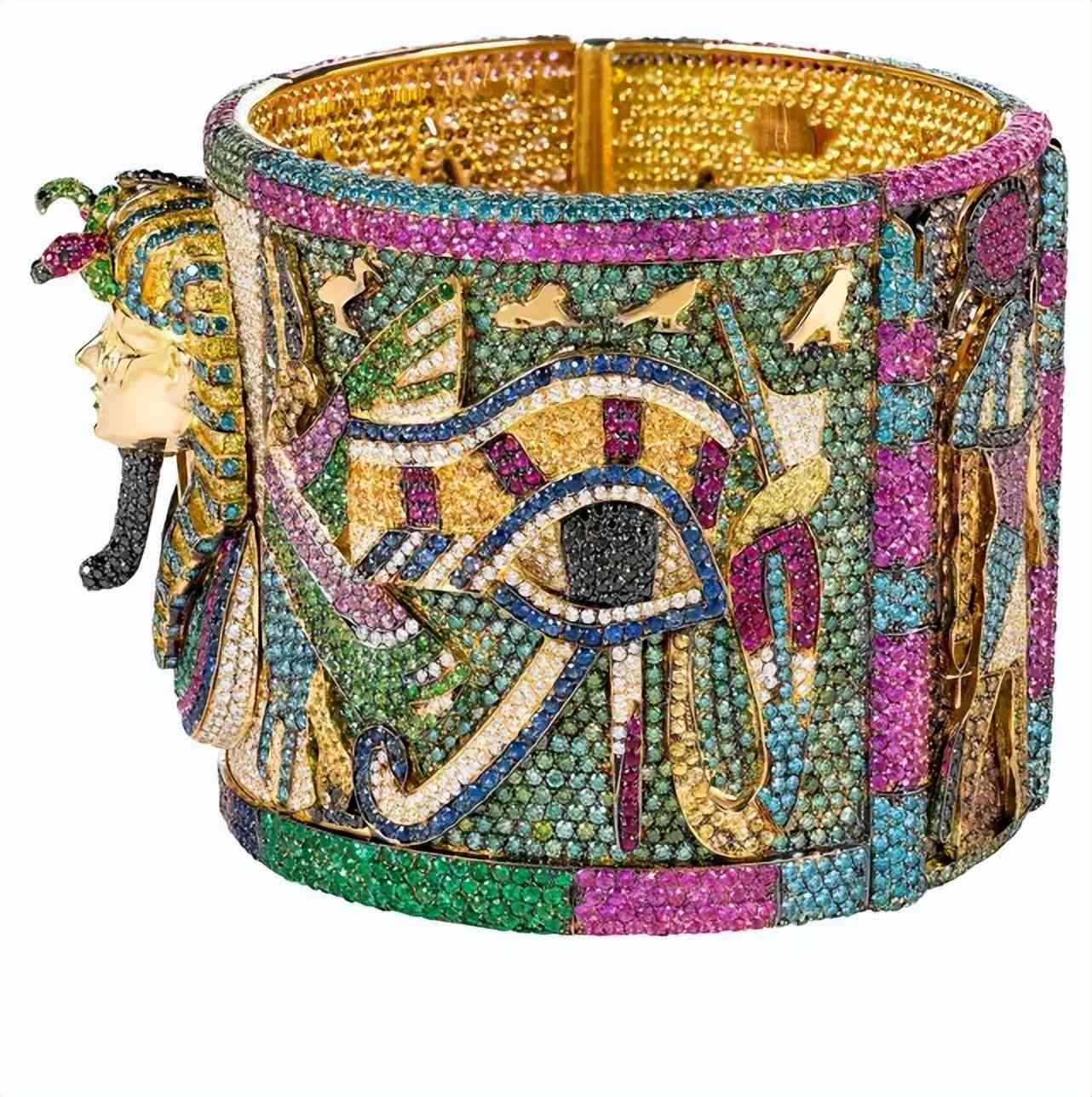 高级珠宝品牌(高级珠宝品牌目标人群)插图32