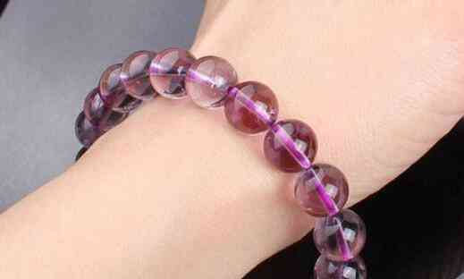 紫水晶手链(紫水晶手链带在哪个手上好)