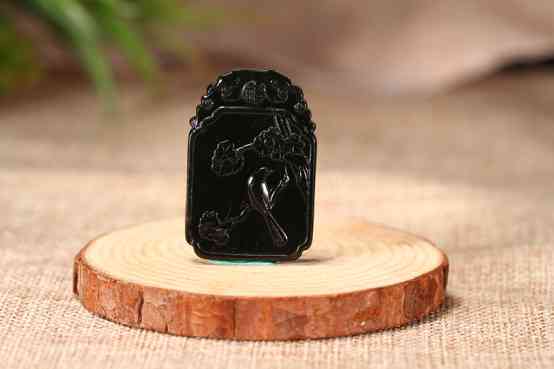 和田玉有几种(和田玉有几种料子)插图11 和田玉有几种(和田玉有几种料子)插图11