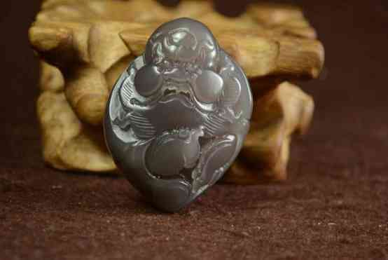 和田玉有几种(和田玉有几种料子)插图13 和田玉有几种(和田玉有几种料子)插图13