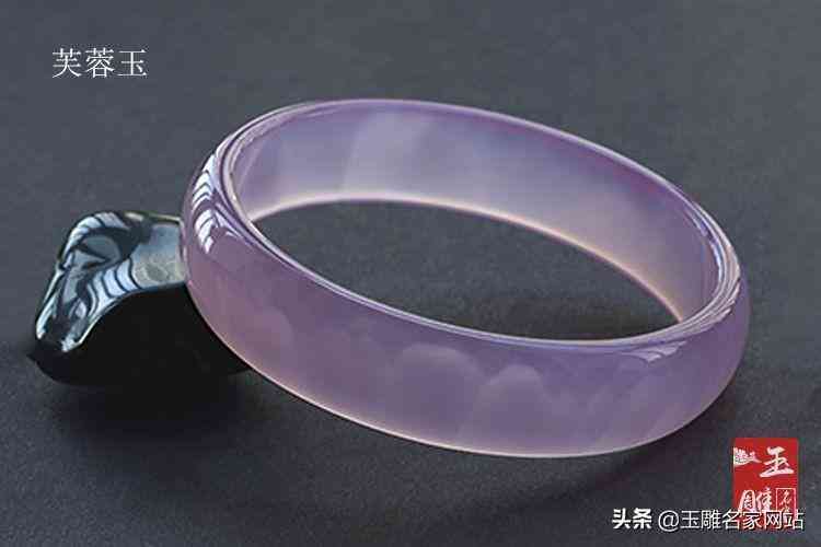 西安蓝田玉手镯价格(在西安买的蓝田玉手镯是真的吗)插图1