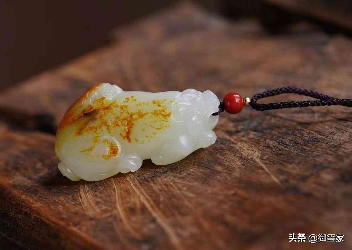 和田玉晚上免费鉴定(和田玉网上免费鉴定)插图1