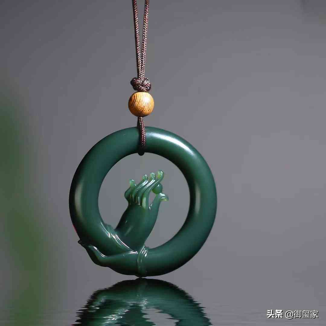 和田玉晚上免费鉴定(和田玉网上免费鉴定)插图3