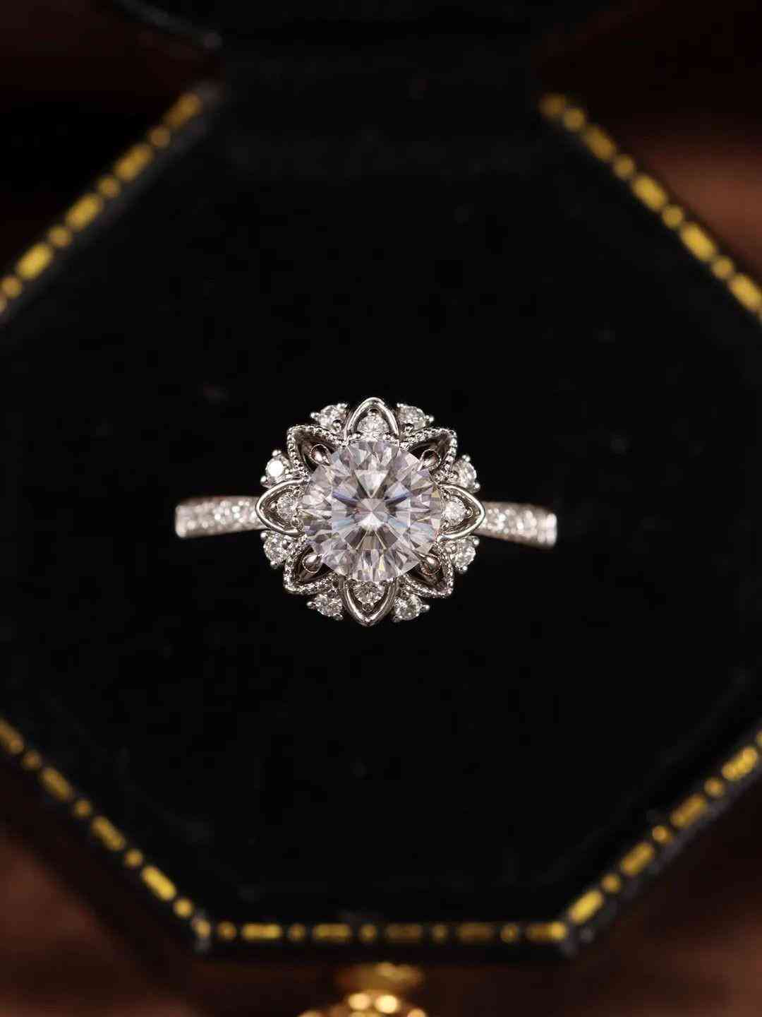 2022年钻戒新款(今年款的钻戒)插图5