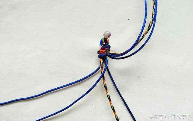 男士手链编织教程(男士手链编织教程 红绳)插图3