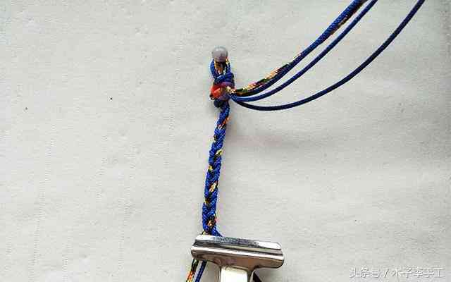 男士手链编织教程(男士手链编织教程 红绳)插图6