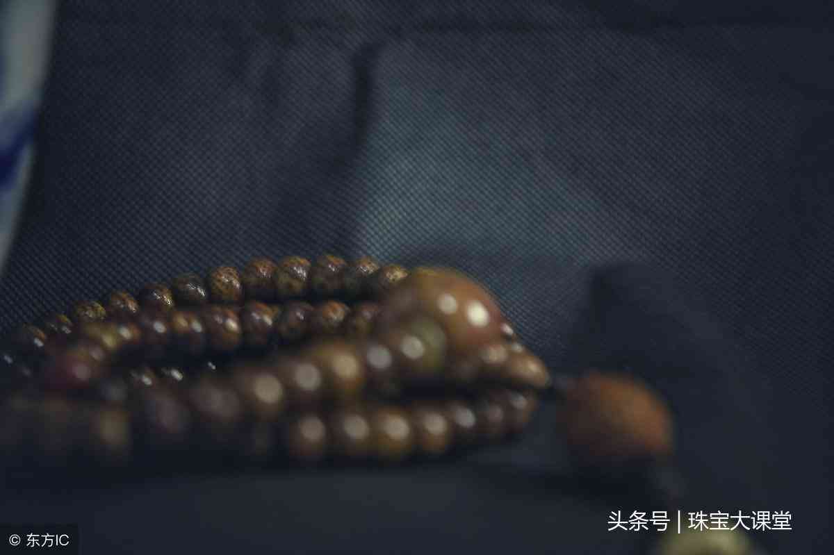 星月菩提子怎么盘(星月菩提盘出来的效果图)插图4 星月菩提子怎么盘(星月菩提盘出来的效果图)插图4