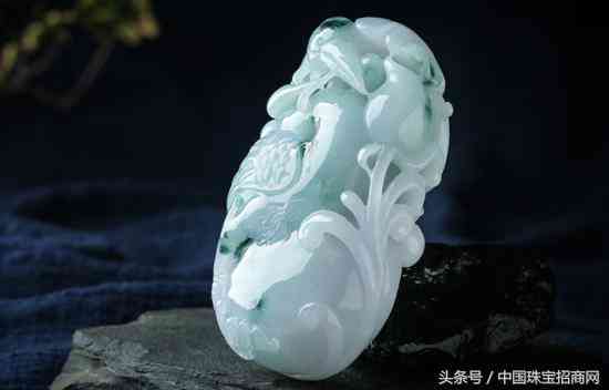 翡翠手把件(翡翠貔貅手把件)插图2