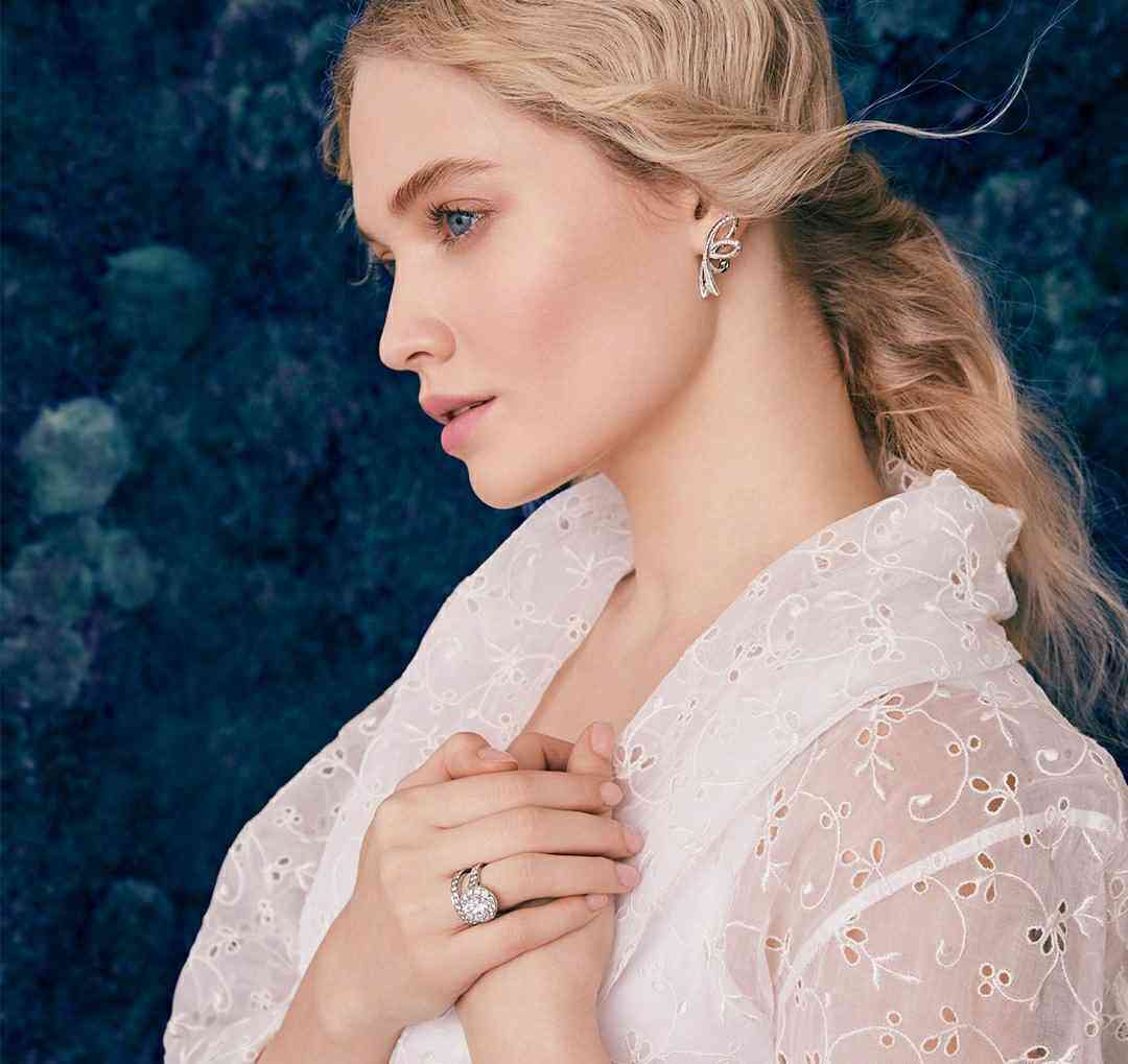 ido和周大福钻戒哪个好(ido和周大福钻戒哪个好贴吧)插图1 ido和周大福钻戒哪个好(ido和周大福钻戒哪个好贴吧)插图1