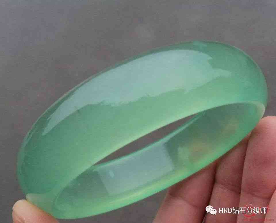 为什么岫玉越戴越没光泽(岫玉有必要造假吗)插图4