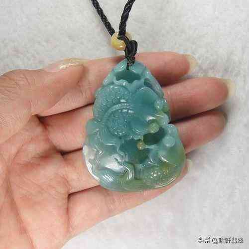 俄罗斯玉和翡翠的区别(俄罗斯玉是翡翠吗)插图8 俄罗斯玉和翡翠的区别(俄罗斯玉是翡翠吗)插图8