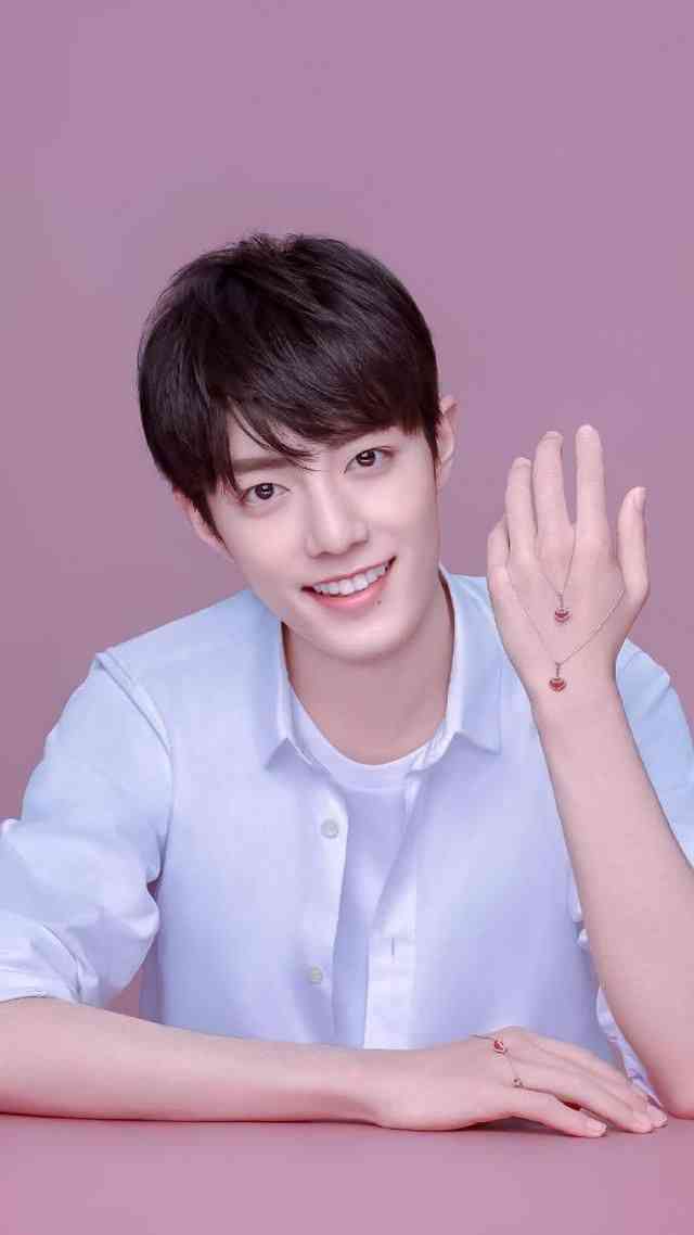 大牌男士项链(大牌男士项链品牌)插图2