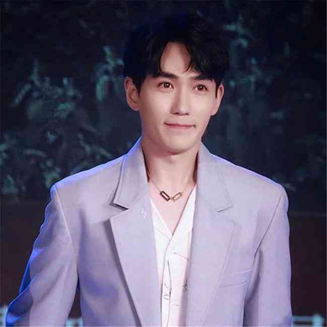 大牌男士项链(大牌男士项链品牌)插图4