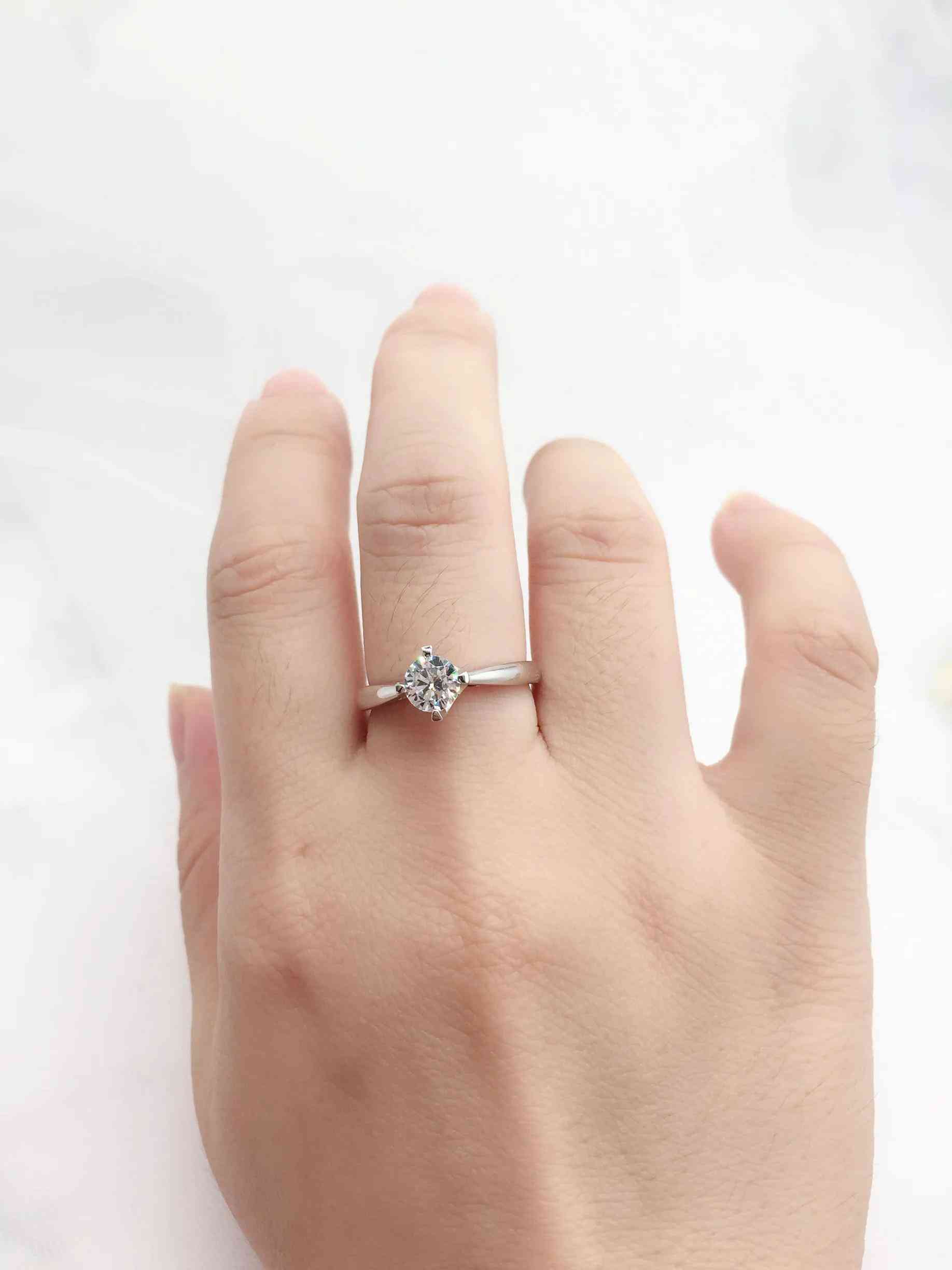 50分钻戒怎么选择性价比超高(50分的钻戒 怎么选择)插图3