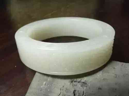 女士带墨玉有什么好处(和田墨玉值钱吗)插图9