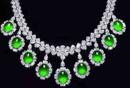 云南哪里买翡翠最正规(云南跟团买的翡翠能退掉吗)插图3