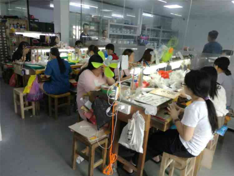 施华洛世奇项链真假(施华洛世奇天鹅项链价钱)插图10