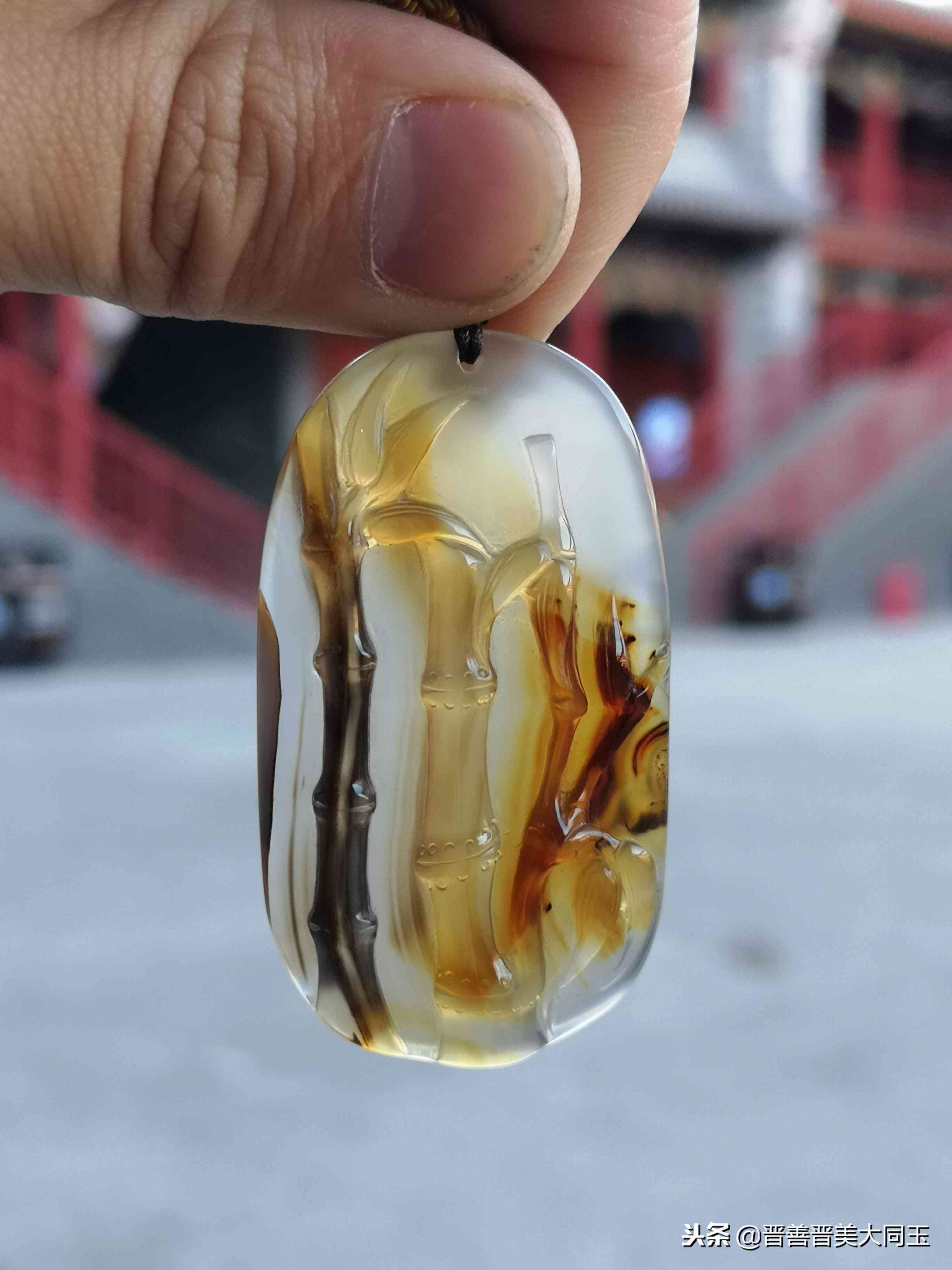 鉴定玉髓最好方法(玉髓长期佩戴对身体有影响吗)插图2