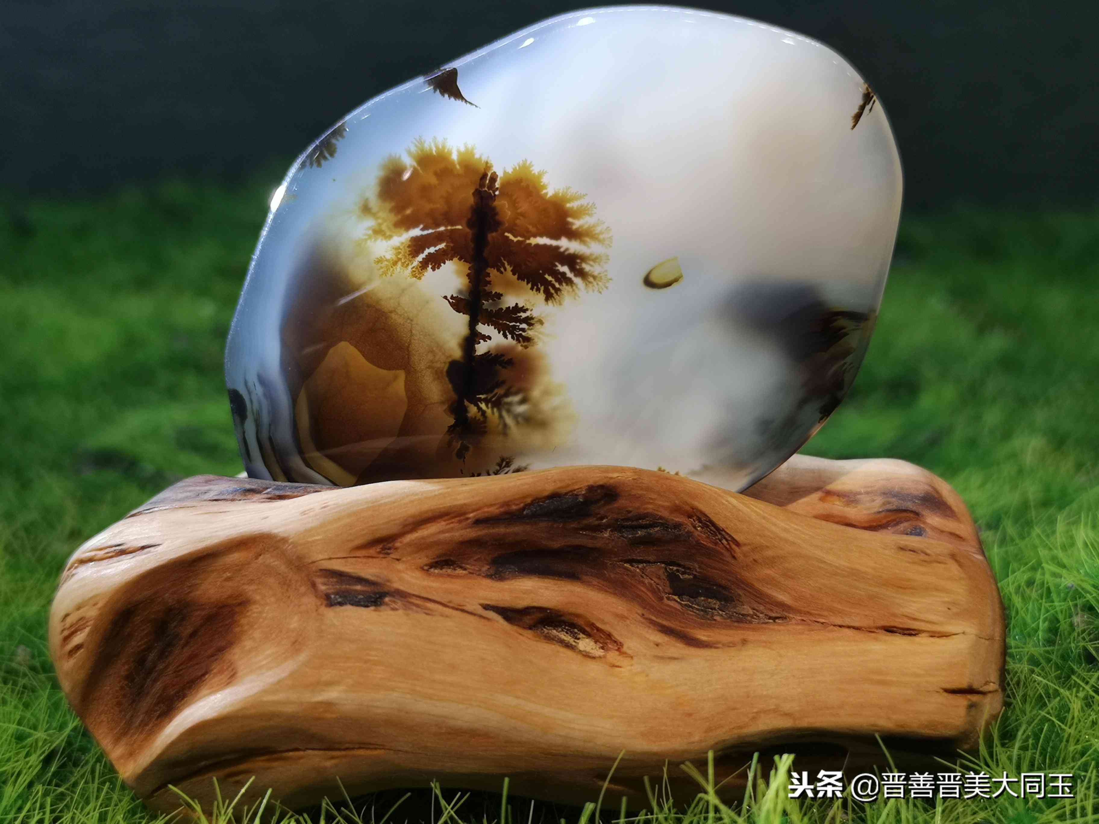 鉴定玉髓最好方法(玉髓长期佩戴对身体有影响吗)插图8