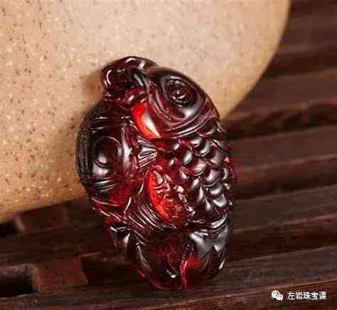 波罗的海血珀(波罗的海血珀有风化纹吗)插图1