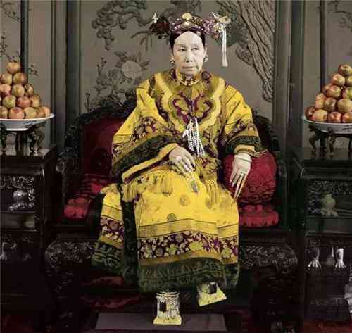 世界极品国宝级翡翠(世界极品国宝级翡翠画面奇石)插图1