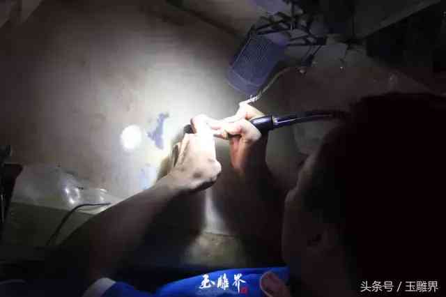 玉雕师傅一个月多少钱(玉雕师一个月工资)插图4