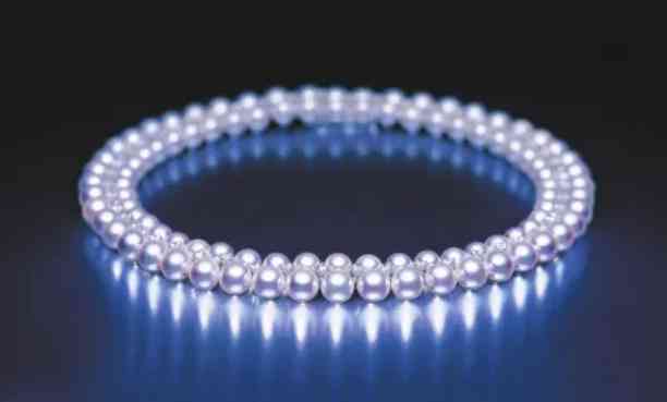 天然珍珠和淡水珍珠哪个好(天然珍珠和淡水珍珠哪个好看)插图4