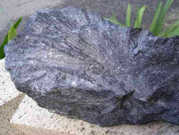 彩萤石的功效与作用(彩萤石的功效与作用图片)插图58