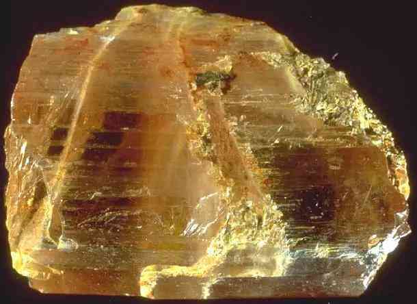 彩萤石的功效与作用(彩萤石的功效与作用图片)插图69