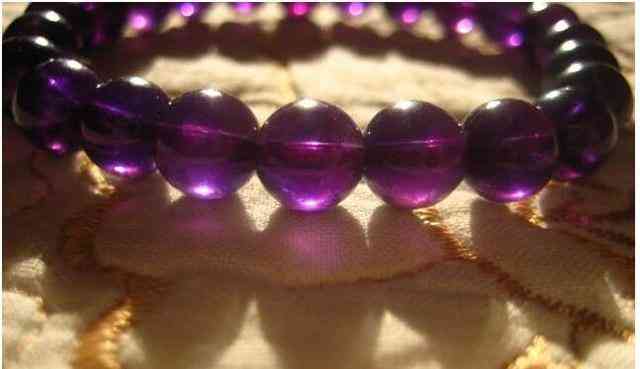 紫水晶颜色等级(紫水晶的颜色浅一点还是深一点)插图1