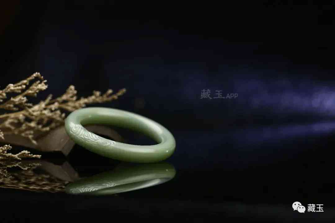 和田玉手镯鉴定(和田玉手镯鉴定真假)插图7 和田玉手镯鉴定(和田玉手镯鉴定真假)插图7