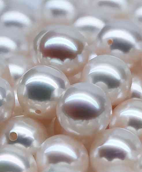 白色珍珠项链多少钱(白色珍珠项链戴久了会变色吗)插图5