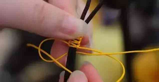 手串线绳怎样打结(手串收尾打死扣图解)插图14