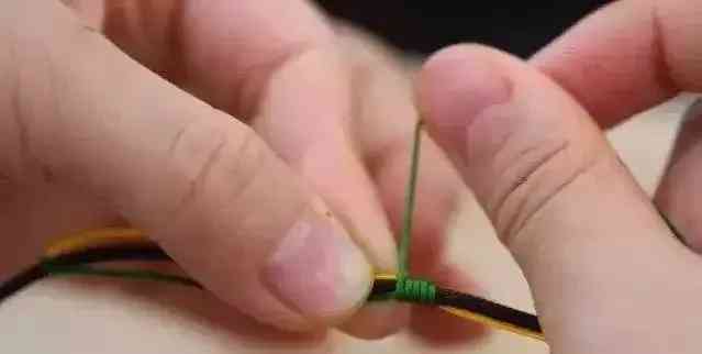 手串线绳怎样打结(手串收尾打死扣图解)插图30