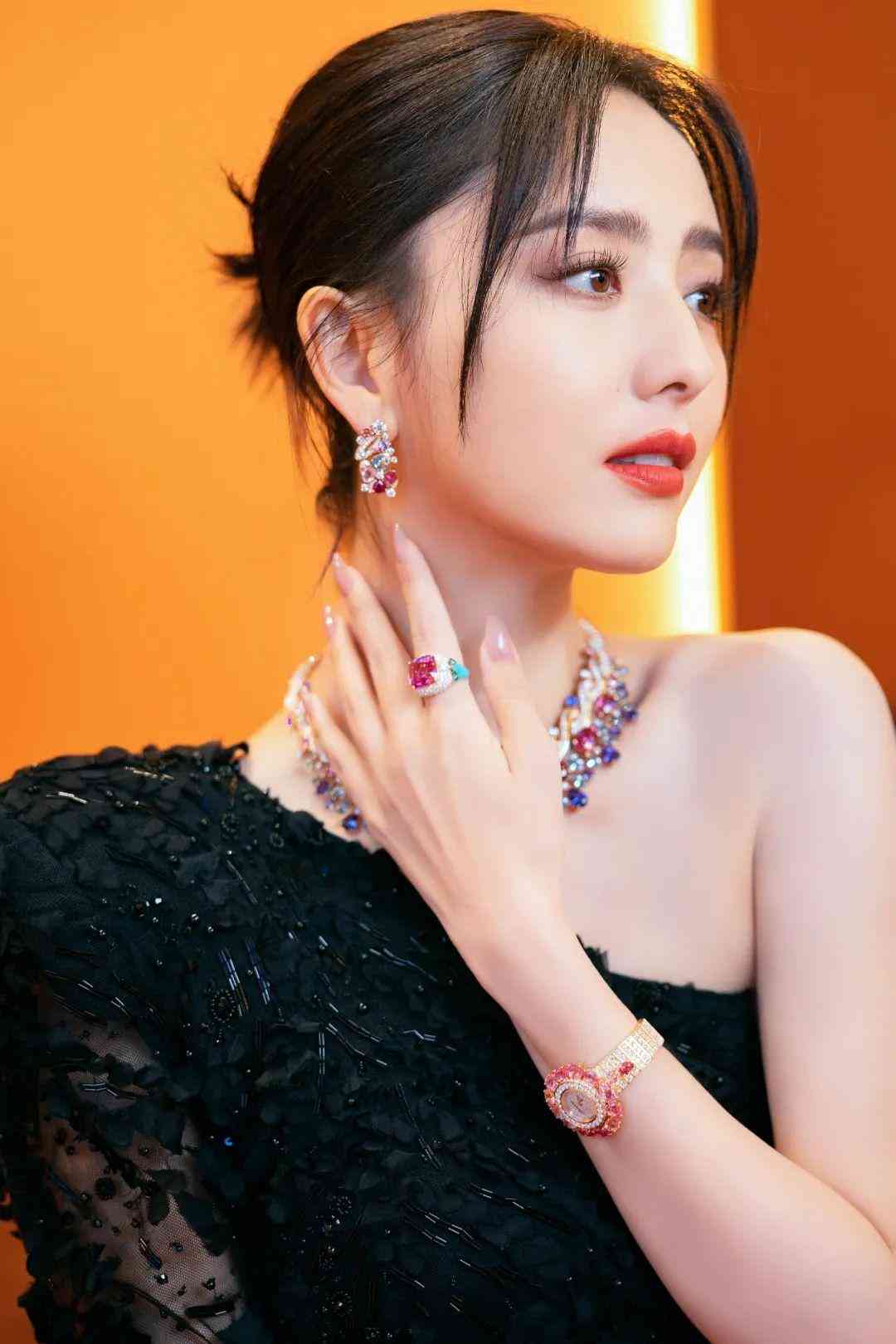 宝格丽戒指什么材质(宝格丽戒指贵不贵)插图30