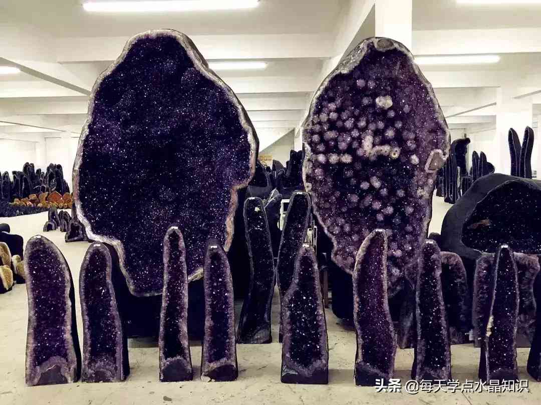 乌拉圭紫水晶的等级(乌拉圭紫水晶价格!为什么那么贵!)插图1