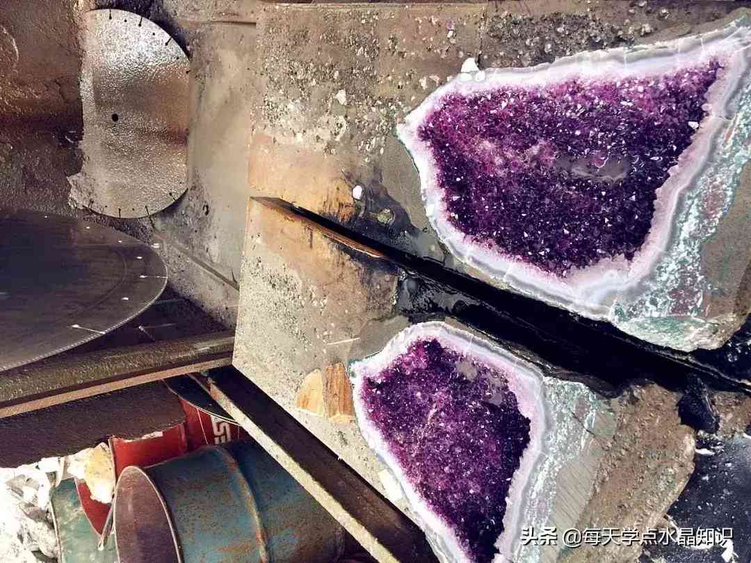 乌拉圭紫水晶的等级(乌拉圭紫水晶价格!为什么那么贵!)插图4