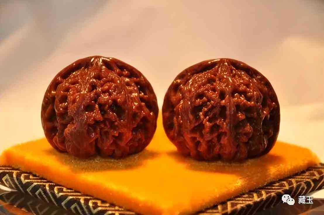 和田籽料价格多少钱一克(和田玉的八个等级)插图3 和田籽料价格多少钱一克(和田玉的八个等级)插图3