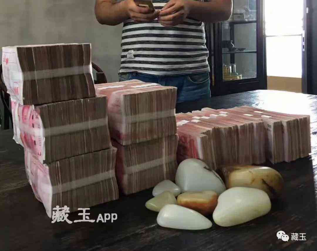 和田籽料价格多少钱一克(和田玉的八个等级)插图10 和田籽料价格多少钱一克(和田玉的八个等级)插图10